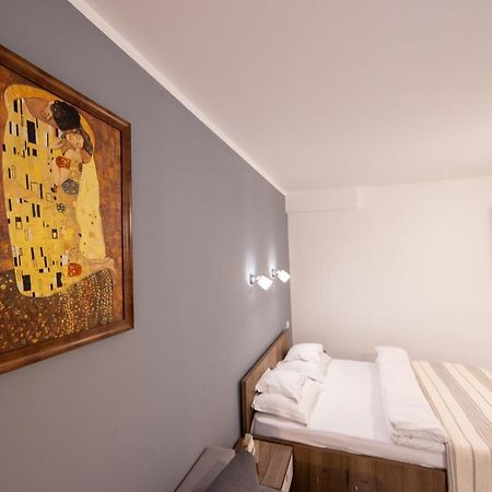 Central Place Apartment Timisoara 2 Extérieur photo